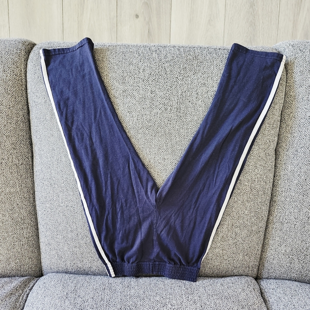 Garanimals Navy Sweatpants with White Stripes 4t - Picture 2 of 3
